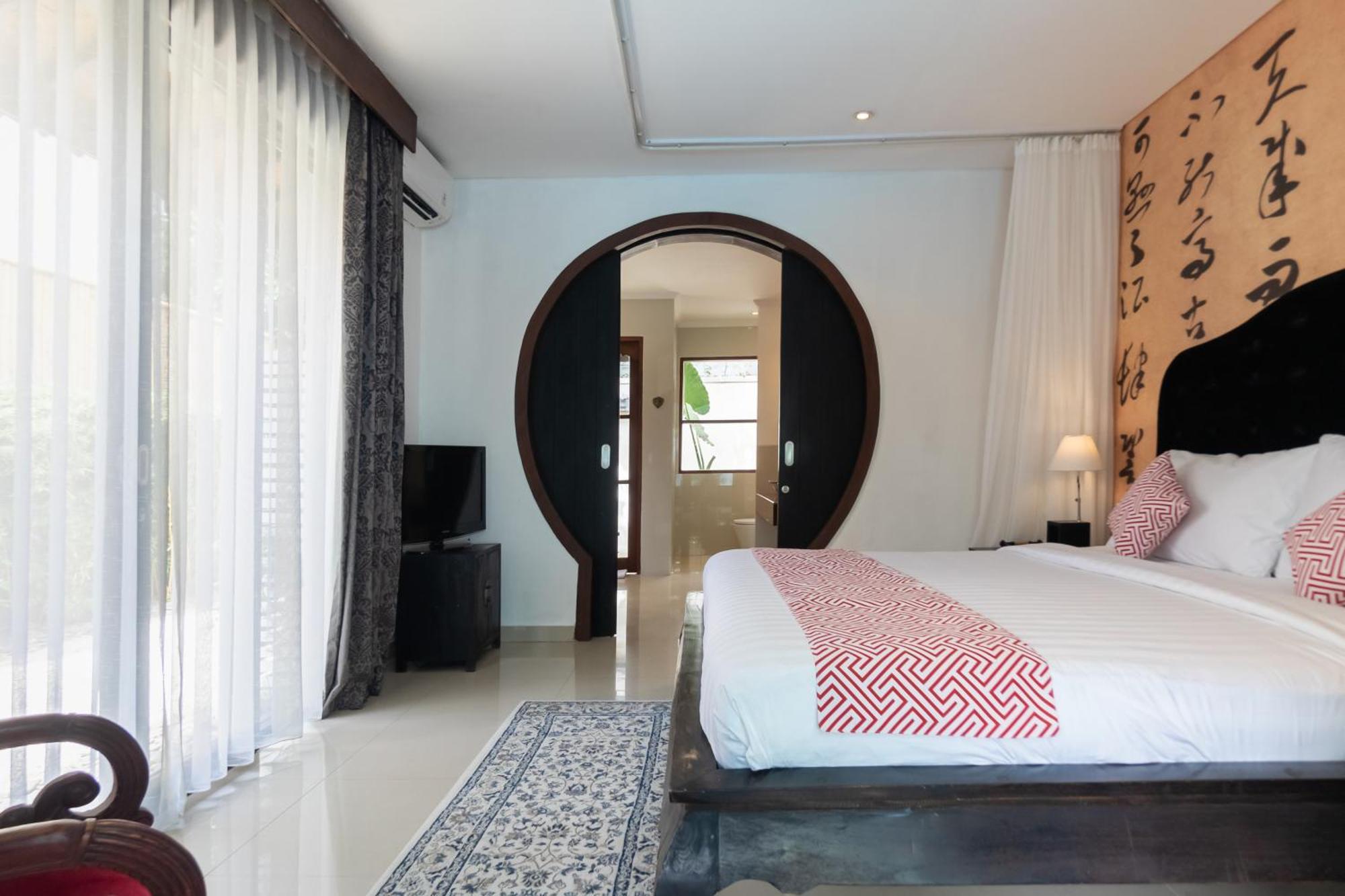 Four On Drupadi Villa Seminyak  Exterior photo